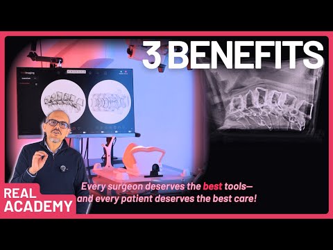 Realists instructor presenting the RealSpine Advanced Myelopathy Anterior simulator